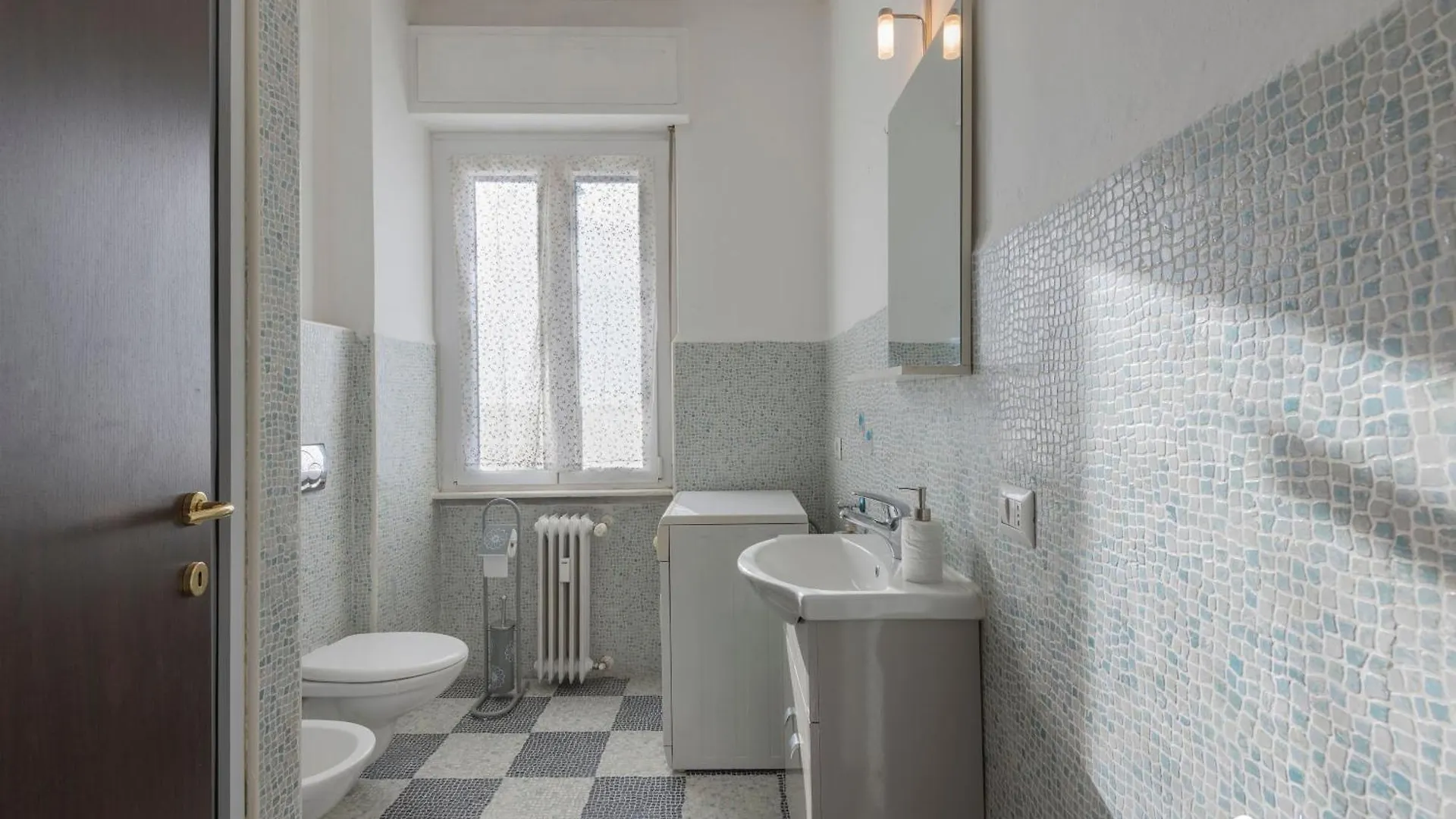 Stay House Mxp Airport Gallarate 0*,  Italy